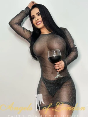 Omniva (29) London Escort