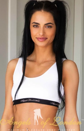 Alletta London Escort