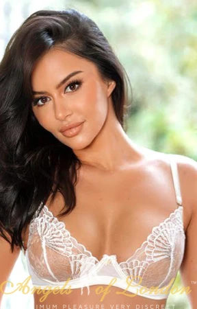 Ruth London Escort