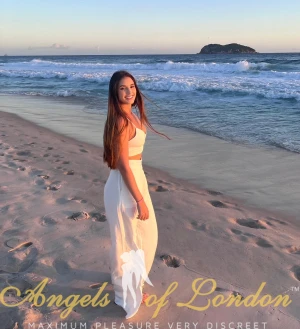 Kensley (20) London Escort