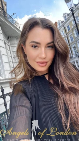 London escort Osana selfie 2