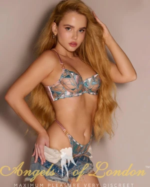 Young escort Hadar in panties and bra