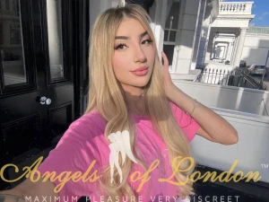 Luxia (19) London Escort