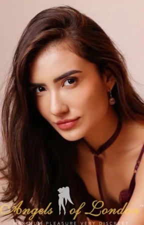 Brazilian escort Ferana face