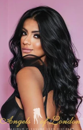 London escort Reba face