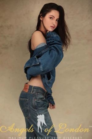 Island (20) London Escort