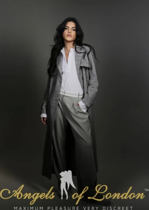 London escort Izaura in black and grey
