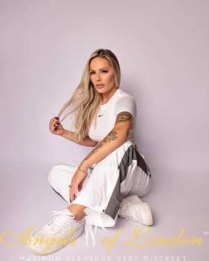 Obsession (24) London Escort
