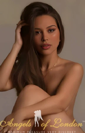Brazilian escort Carlene face