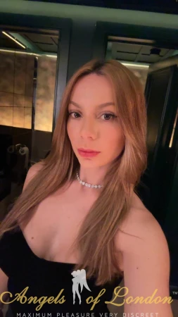 London escort Helix selfie