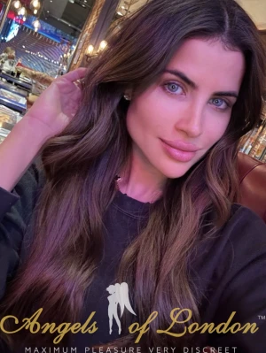 Rozalyn (25) London Escort