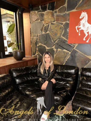 Barcela (26) London Escort