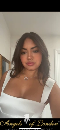 London escort Tissa selfie