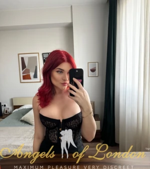 Lera (28) London Escort