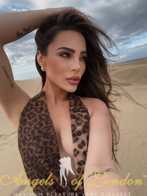 Alphine (24) London Escort