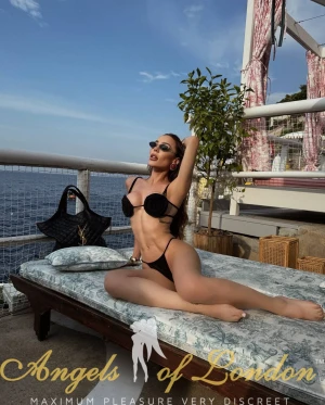 Alphine (24) London Escort