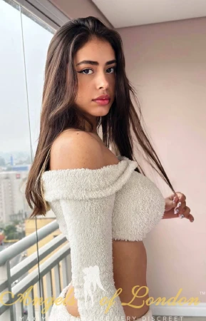 Cree (20) London Escort