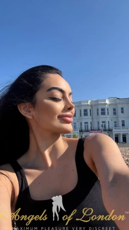 Darcella (20) London Escort