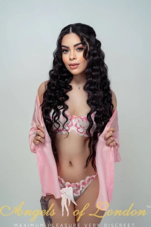 Lalani (21) London Escort
