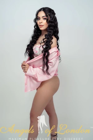 Lalani (21) London Escort