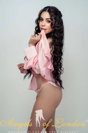 Lalani (21) London Escort