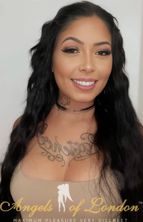 Senza London Escort