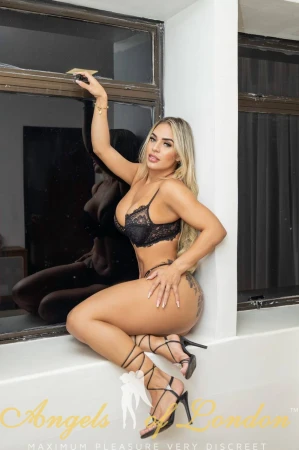 Bamerta (29) London Escort