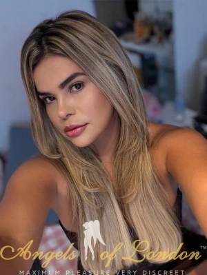 Kalina (30+) London Escort