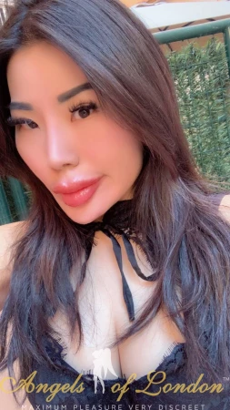 London escort Kannika selfie
