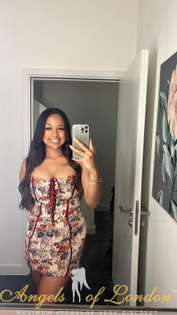 London escort Kuraga selfie