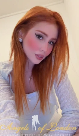 Brazilian escort Vilossa another selfie