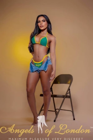 Cadbury (26) London Escort