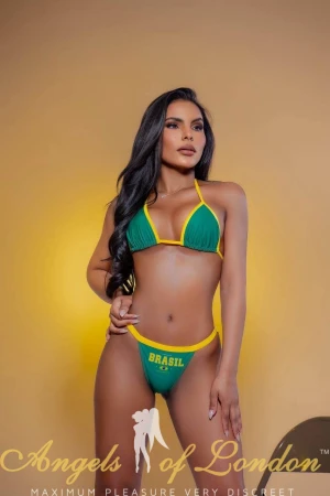 Cadbury (26) London Escort