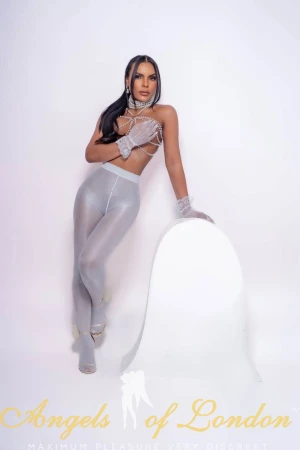 Cadbury (26) London Escort