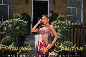 Cadbury (26) London Escort