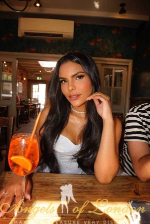 Cadbury (26) London Escort