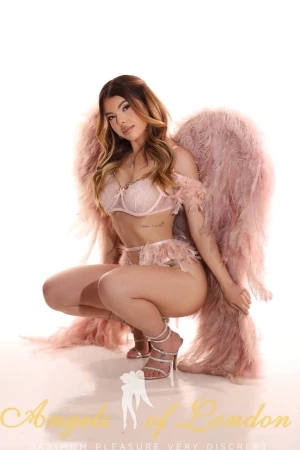 Danone (29) London Escort