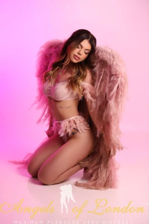 Danone (29) London Escort