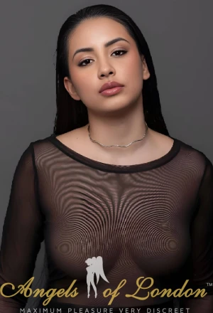 Elvira London Escort