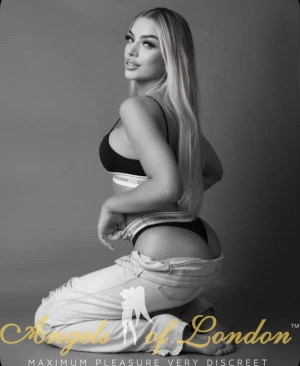 Makadi (24) London Escort