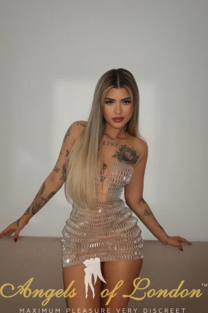 Massandra (21) London Escort
