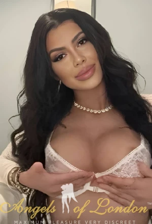 Lamour London Escort
