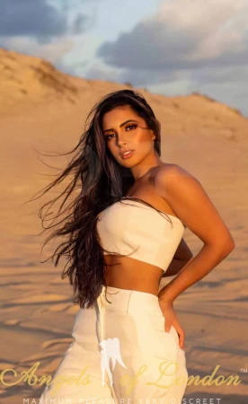 London escort Lasca in white