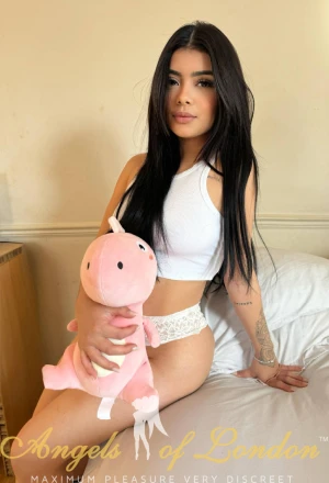 Reida (22) London Escort