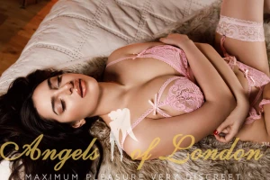 Riki (26) London Escort