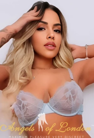 Harlyn London Escort