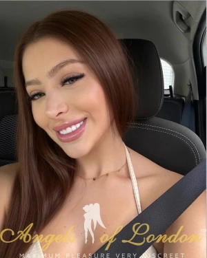 Delfa (20) London Escort