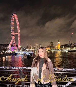 Delfa (20) London Escort
