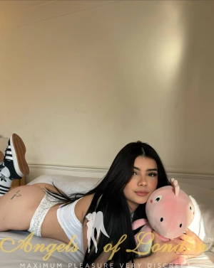 Reida (22) London Escort