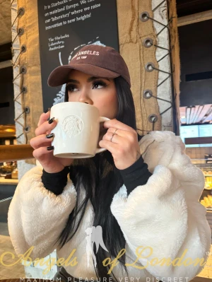 Reida (22) London Escort
